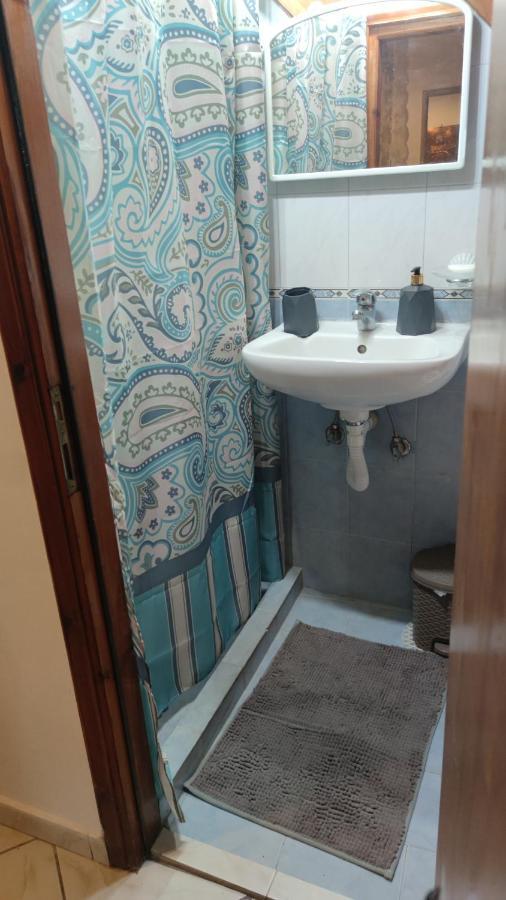 Dameli Apartment